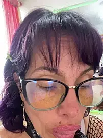 Goddess-Love-  live sex cam