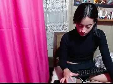 Lunawillis  live sex cam