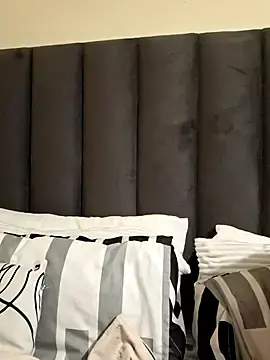 Sexylira  live sex cam