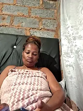 Sexylira  live sex cam