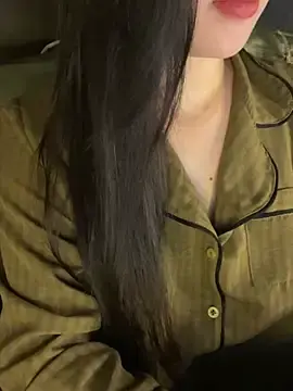 Elise68  live sex cam