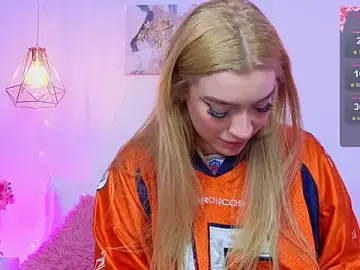 Emma_softt  live sex cam