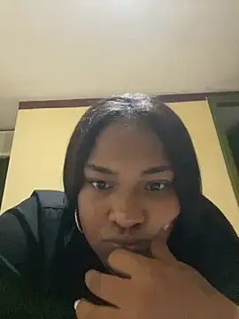 Lajoan  live sex cam
