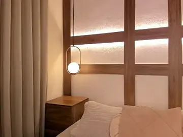 SarhaVega  live sex cam