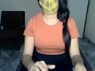Kritikadoll  live sex cam
