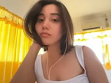 JenMilfeld  live sex cam