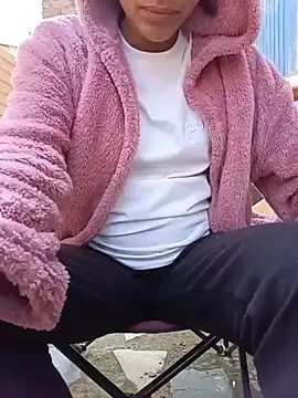 SexyBear13  live sex cam