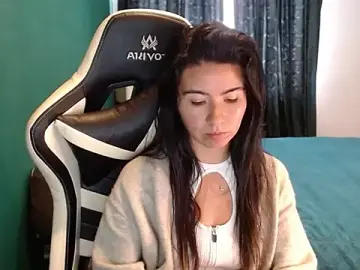 Alice_middlee  live sex cam