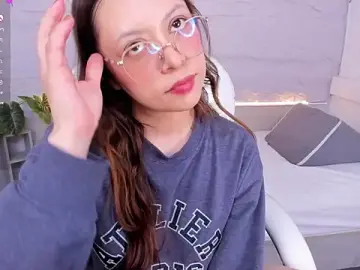 Lanna_18_  live sex cam