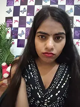 Alisha_Babyy  live sex cam