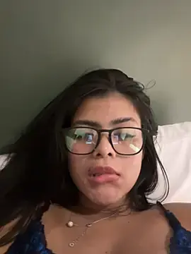 Emilly-musa  live sex cam