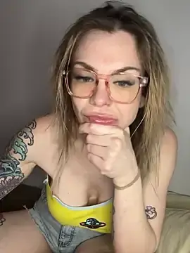 LaurenRae_x  live sex cam