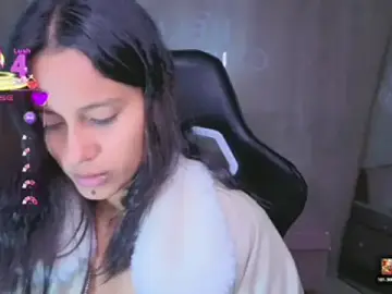 Mia_belve_a  live sex cam
