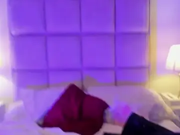 MissMoons_  live sex cam