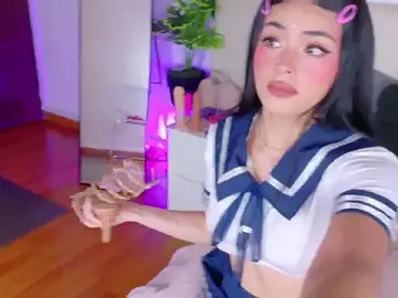 SaritaBratz  live sex cam
