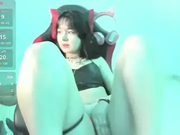 Lunakill  live sex cam
