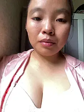 Beyeu0202  live sex cam