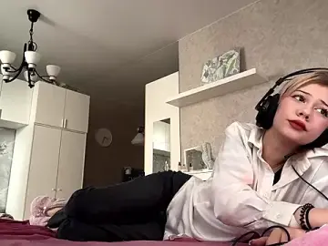 LadyFoxLove  live sex cam