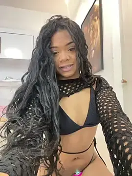 Robinzitah  live sex cam