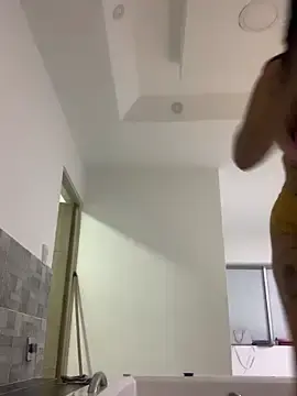 SofiaDivinee  live sex cam