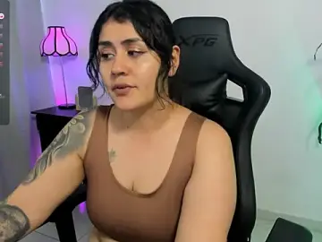 Karlie02_  live sex cam