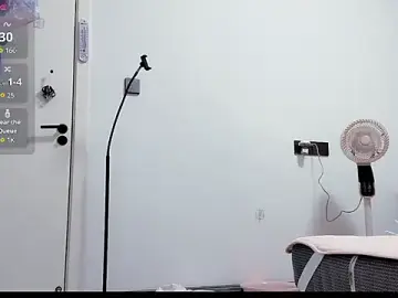 77-Lucky  live sex cam