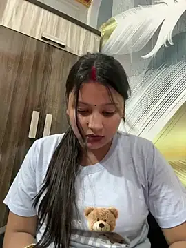 Aarohi_Thakur  live sex cam