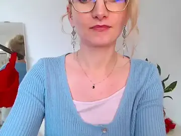 CinderellaMoon  live sex cam