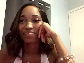 LunaBl00m  live sex cam