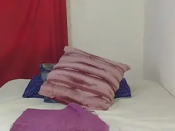 Sexy-Bitch84  live sex cam