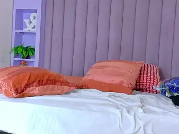ShelyEvans__  live sex cam