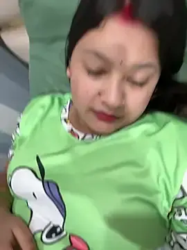 Urvashiiiiii  live sex cam
