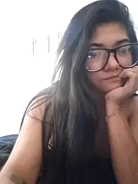 Alisaram  live sex cam