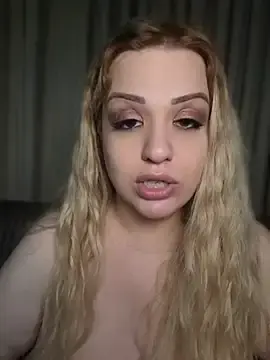 Cansile  live sex cam