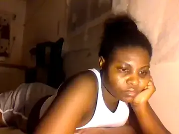 Queenzuena  live sex cam