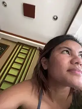 Babe_Mia69  live sex cam