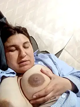 BlackVBarbie  live sex cam