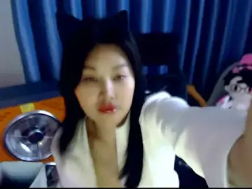 Little-sweet  live sex cam