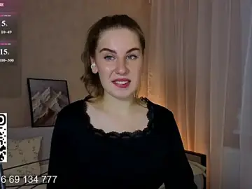 Lucy-pincer  live sex cam