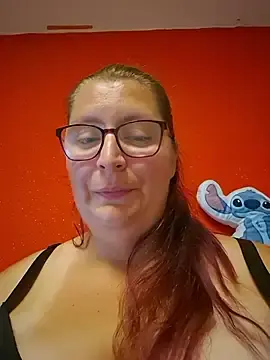 SexyWifeyy69  live sex cam