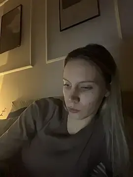Cherry25  live sex cam