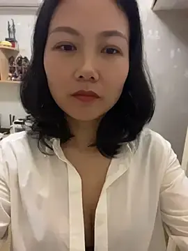 Cucu25671  live sex cam