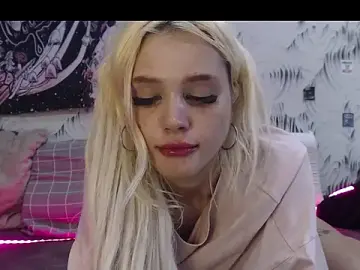 Emiliameowrrr  live sex cam
