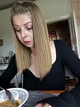 Zarik66606  live sex cam