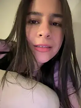 CuteKira7  live sex cam