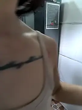 I_AM_NOT_A_SLUT  live sex cam