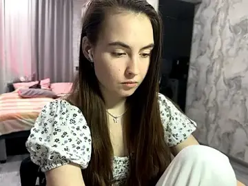 NellieCooper  live sex cam