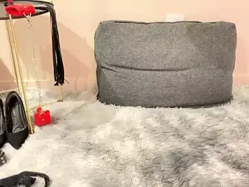 Nisha2708  live sex cam