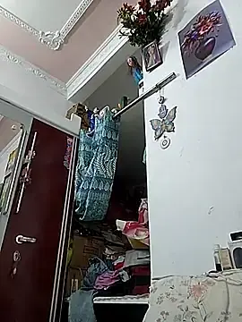 Sexy-Kajal2  live sex cam