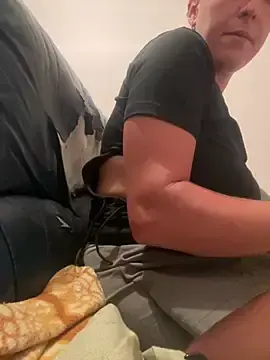 Sissi2424  live sex cam